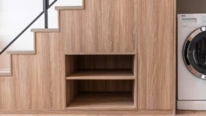 rangement sous-escalier